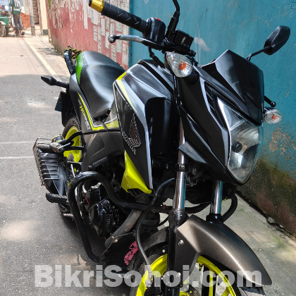 Honda CB Hornet 160R Fresh Condition 2020 Reg